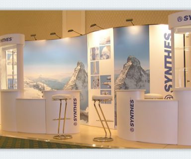 19) Counters & Kiosks